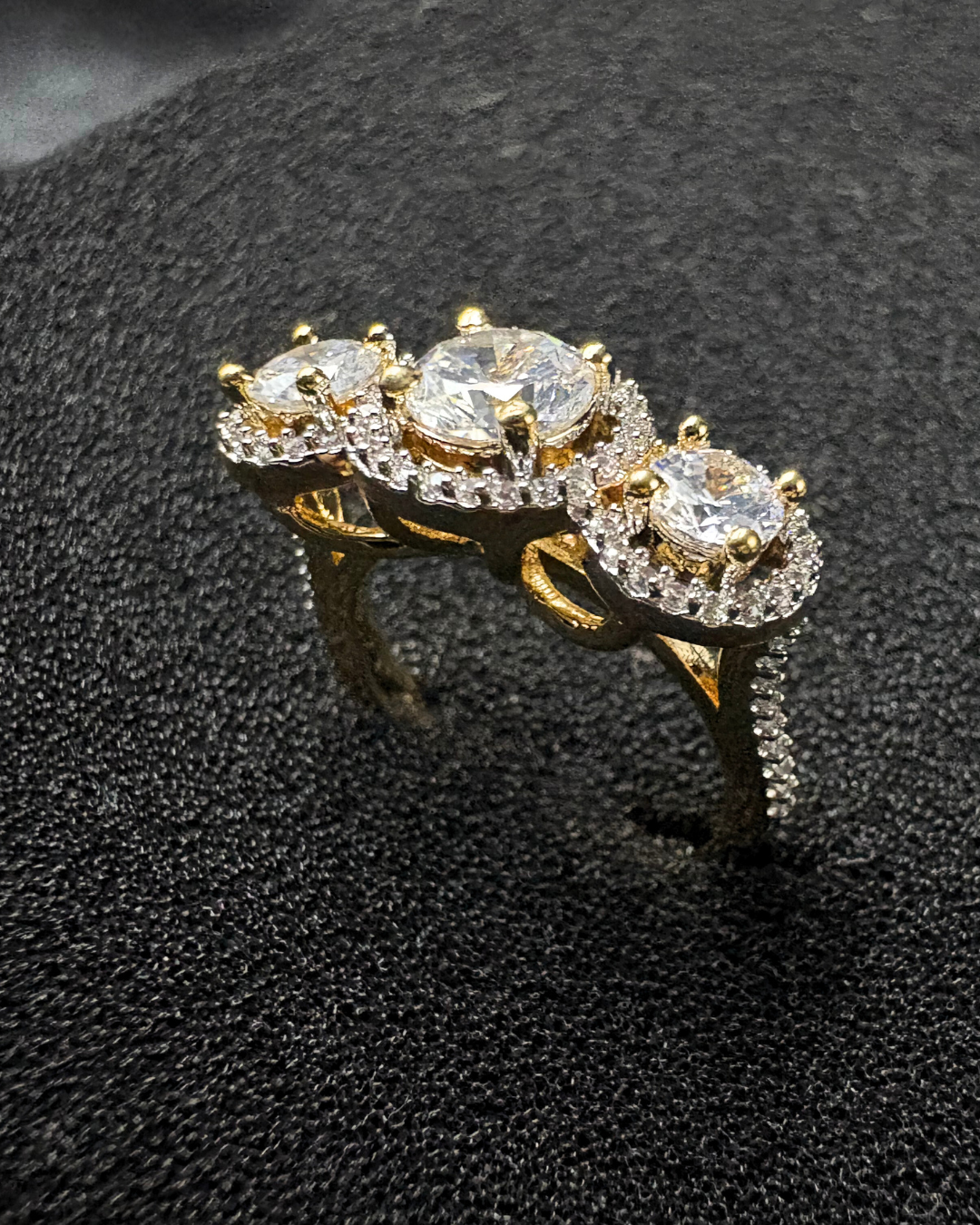 3 Solitair Ring (adjustable)