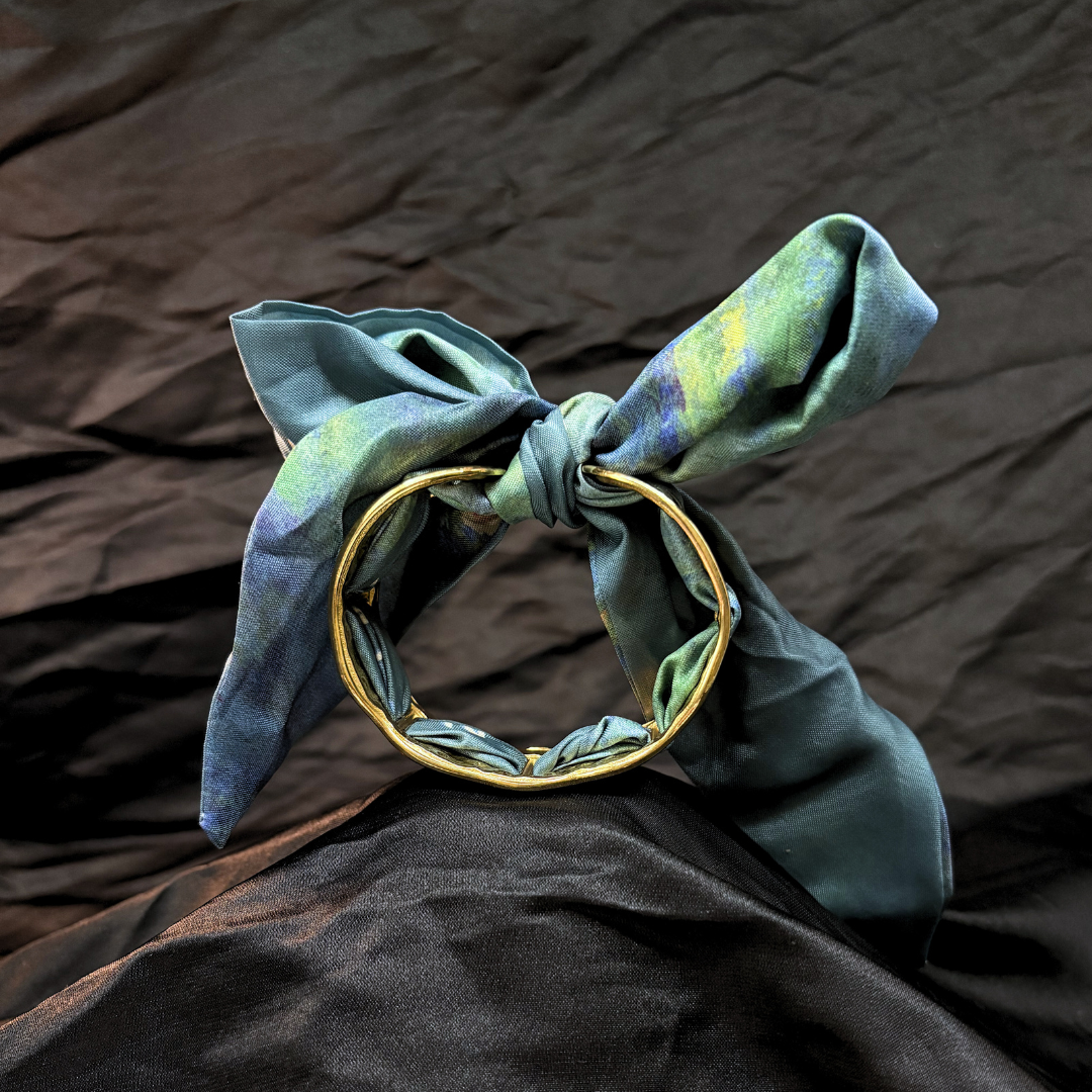 The Azul Knot Bracelet