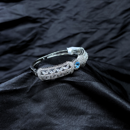 Jharokha - The Regal Lattice Cuff