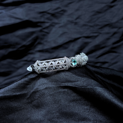 Jharokha - The Regal Lattice Cuff