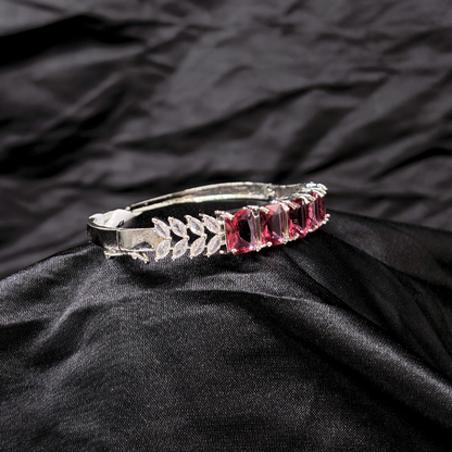 Gulzar Radiance - The Rose Prism Cuff