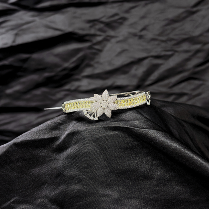 Kanaka Phool - The Golden Bloom Cuff