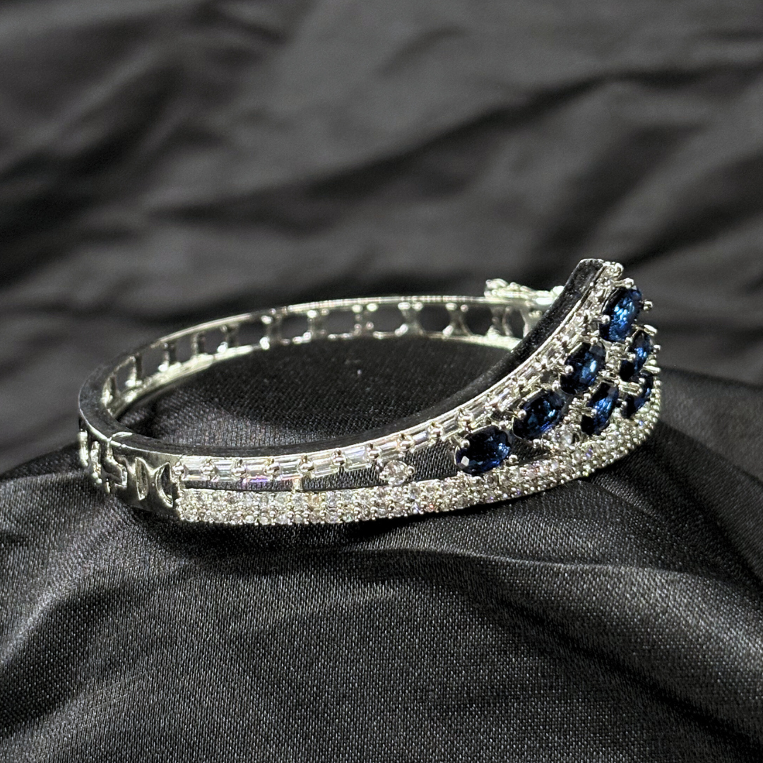 Midnight Cascade - The Curve Bracelet