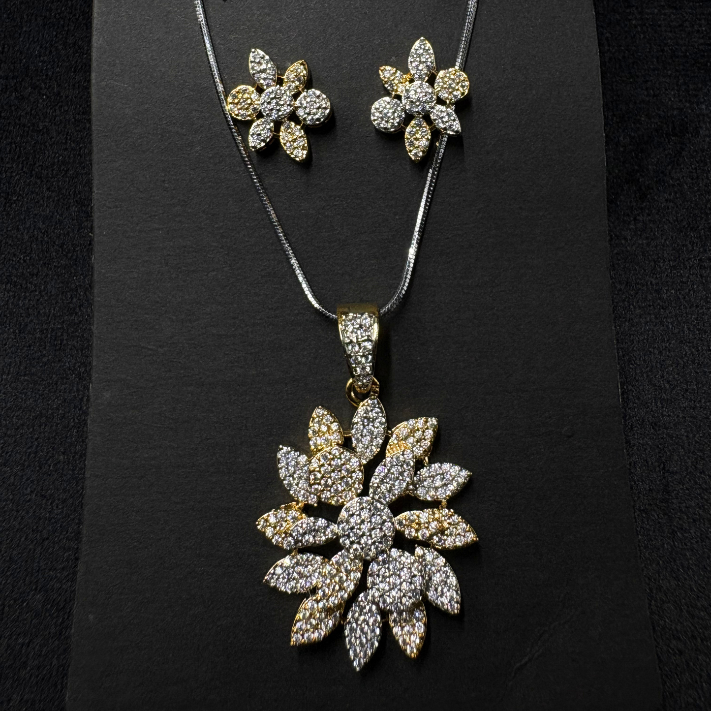 Celestial Petals - The Aurora Bloom Set