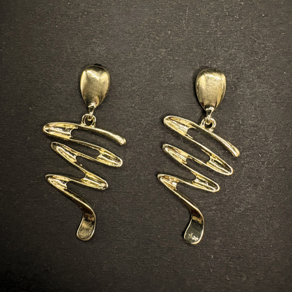 The Gleam Drop Earrings