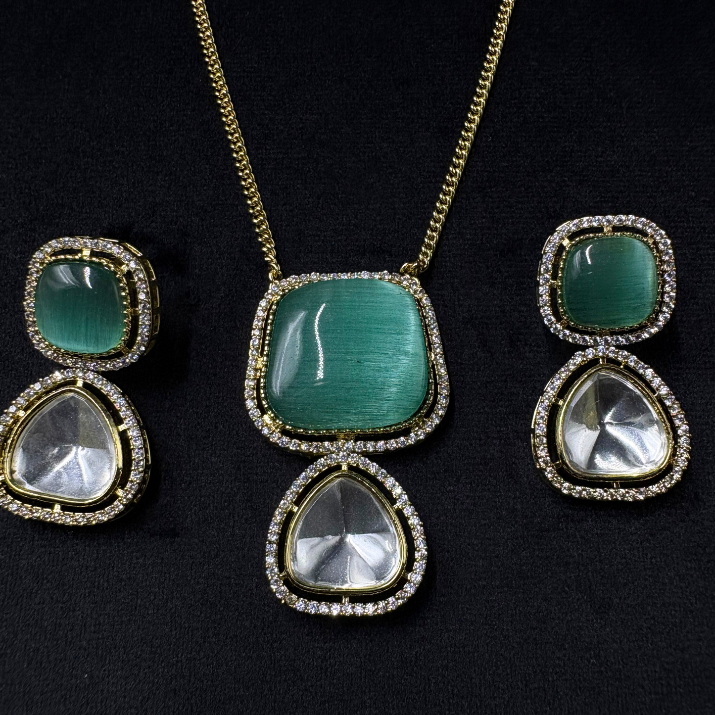 Emerald Noir - Modern Polki Elegance Set