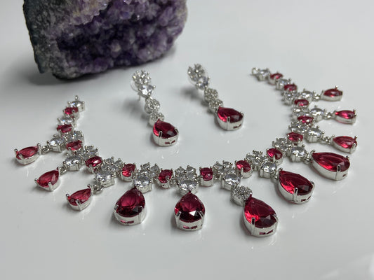 Intricate Heavy set with ruby drops