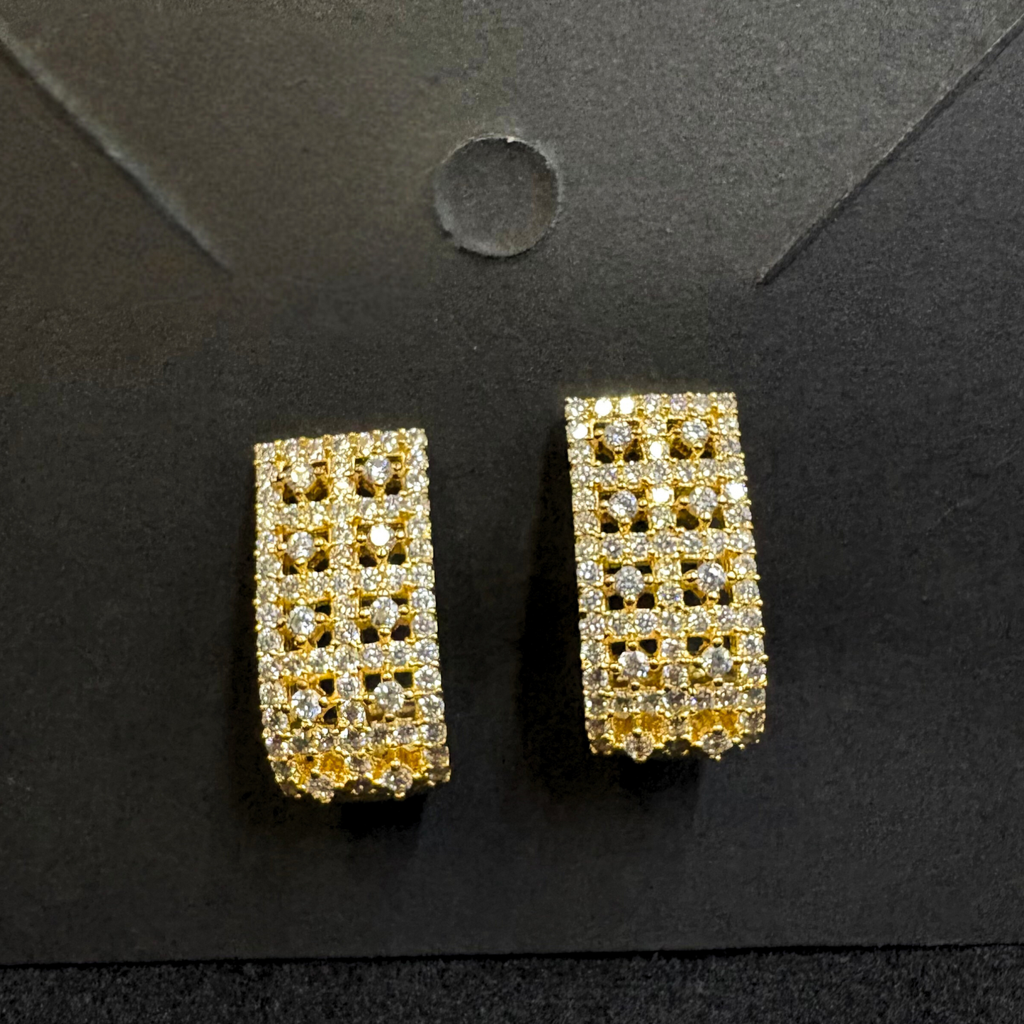 Golden Glimmer Rectangle Bali