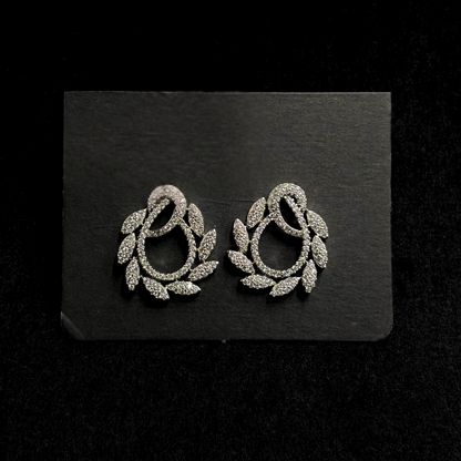 Eternal Wreath Earrings