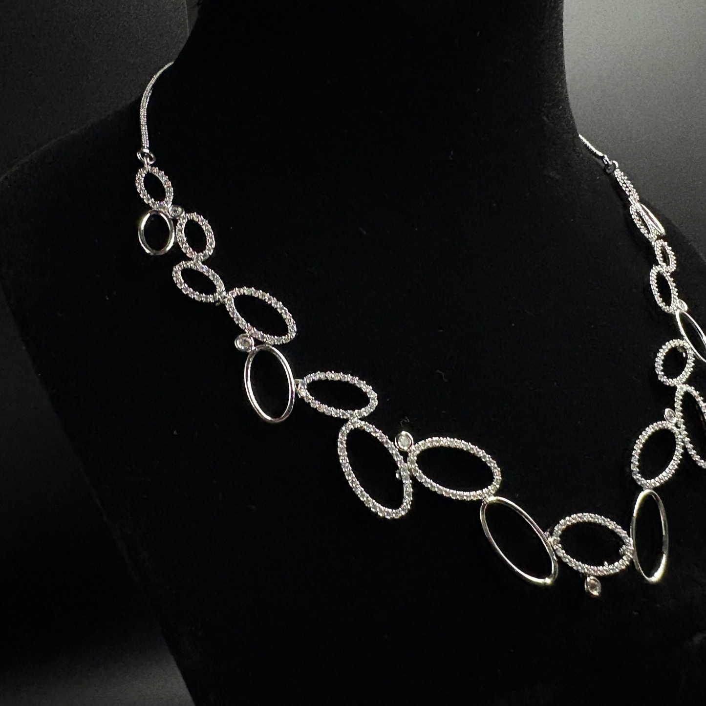 Radiant Oval Link Necklace Set