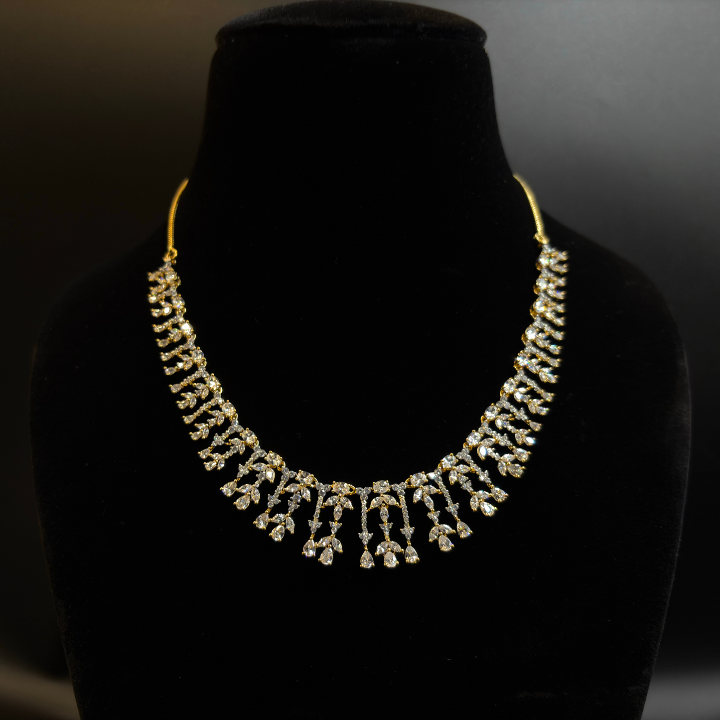 Jhalar Diamond Necklace Set