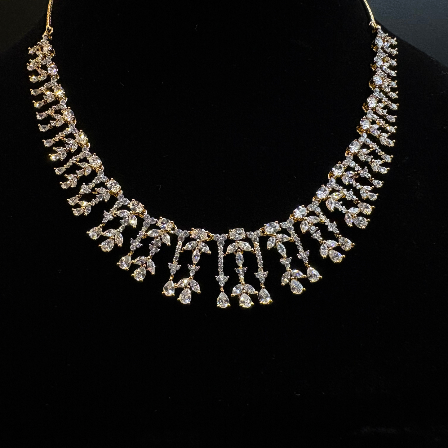 Jhalar Diamond Necklace Set