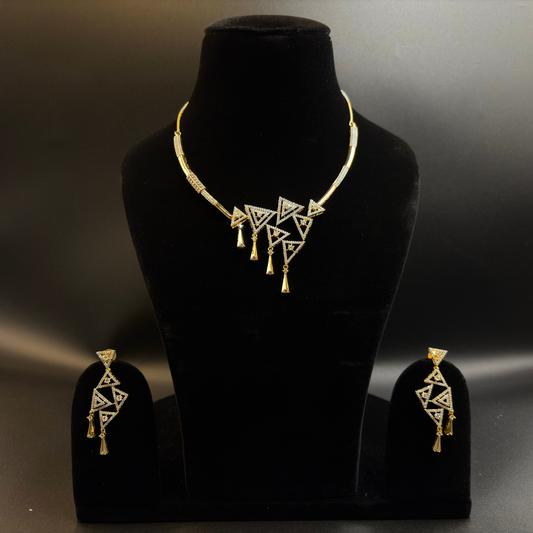 Trishakti Modern Diamond Necklace Set
