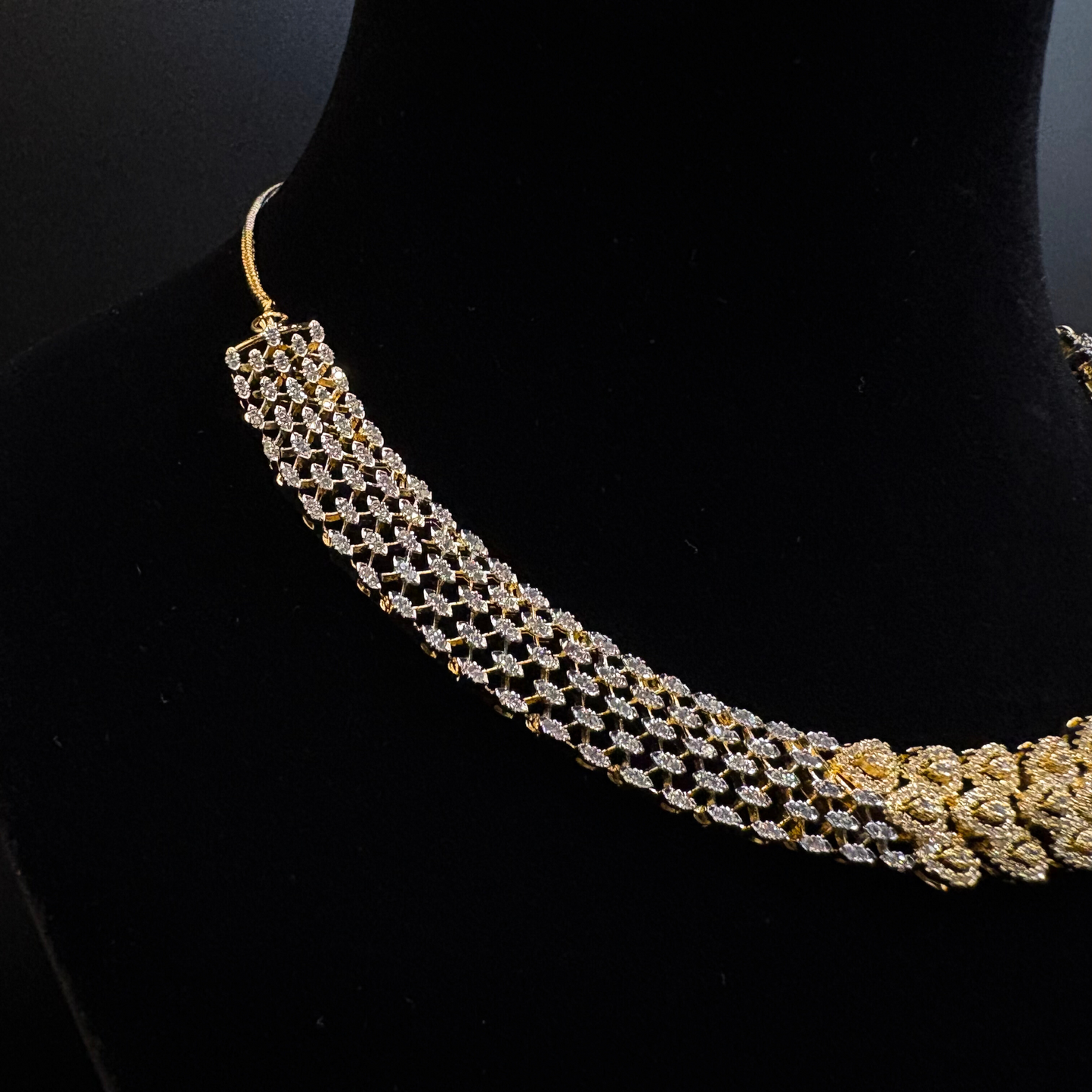 Naazuk Diamond Mesh Necklace Set