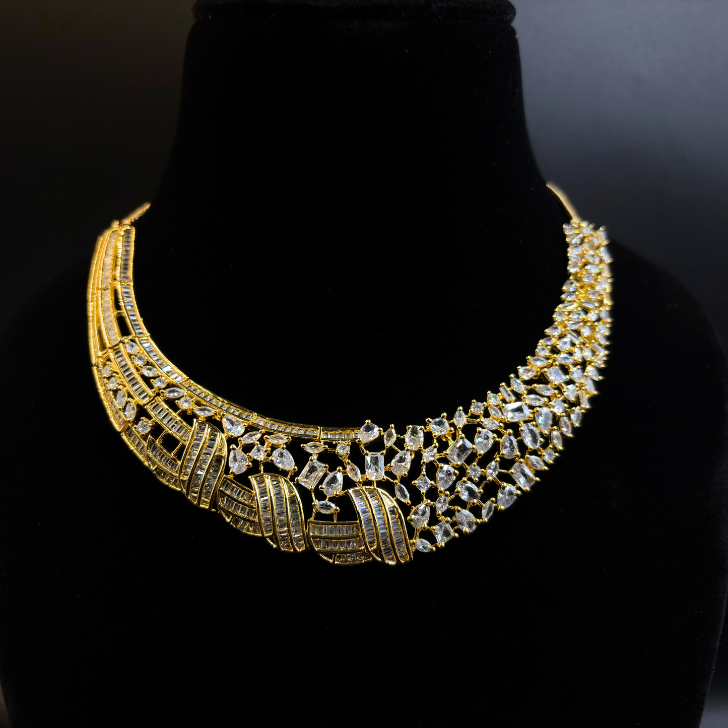 Shahana Baguette Stone Necklace Set