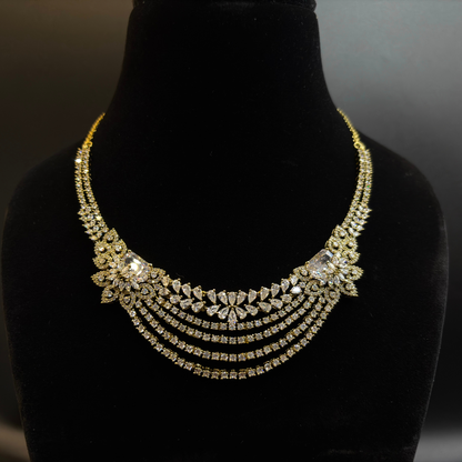 Aaradhya Floral Diamond Set