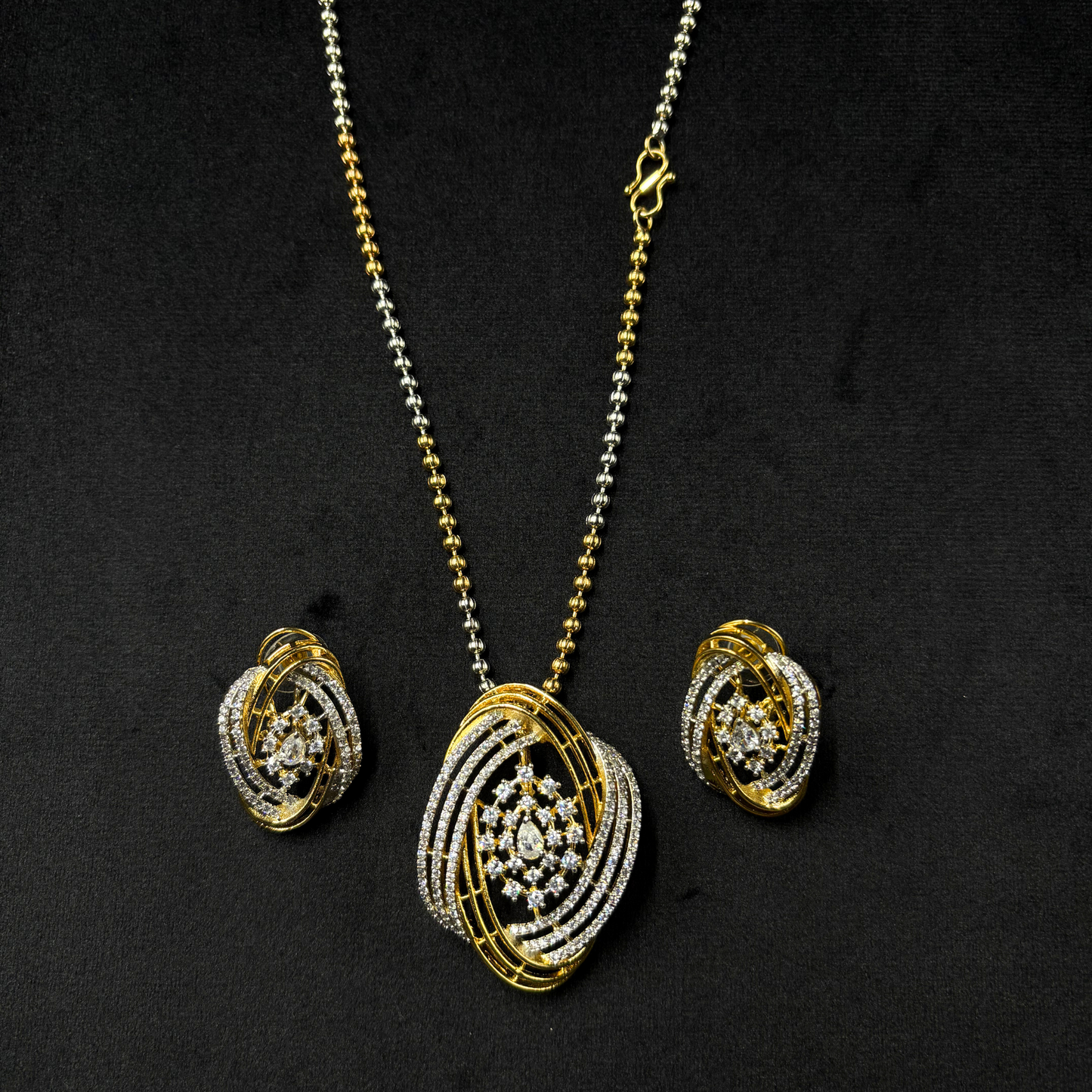 Swarna Chakra Pendant