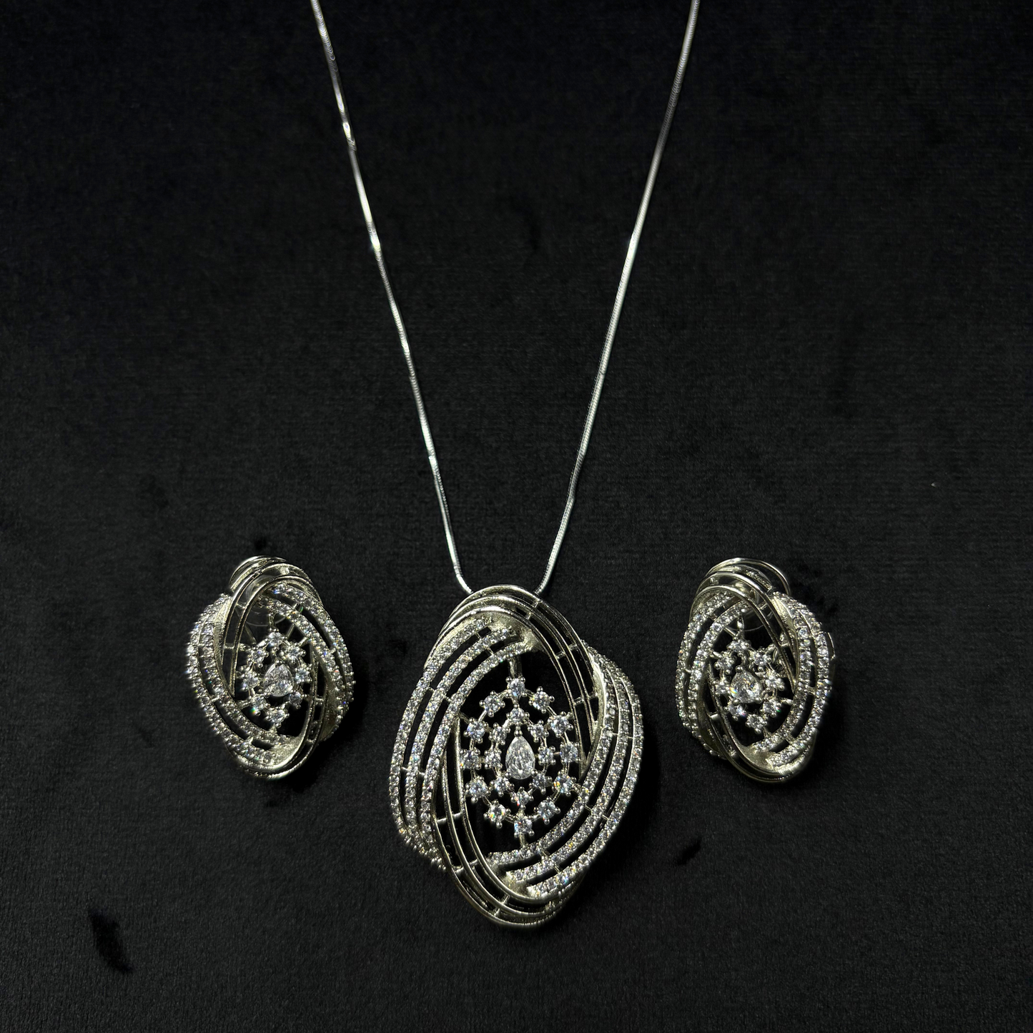 Swarna Chakra Pendant