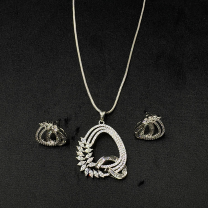 Luxe Entwine Pendant Set