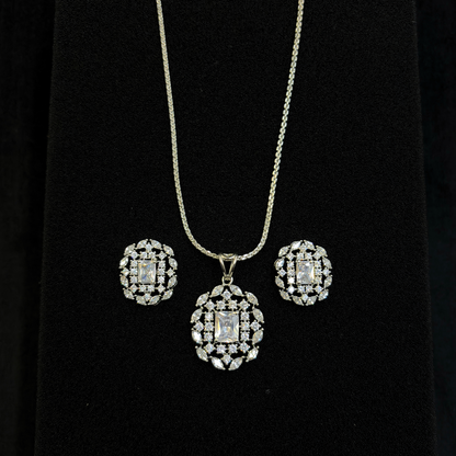 Rajasi Glow Pendant Set