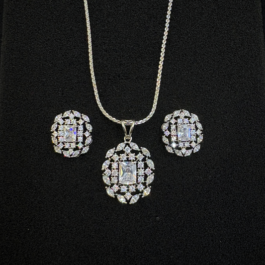 Rajasi Glow Pendant Set