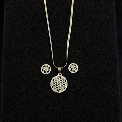 Tara Mandal Pendant set