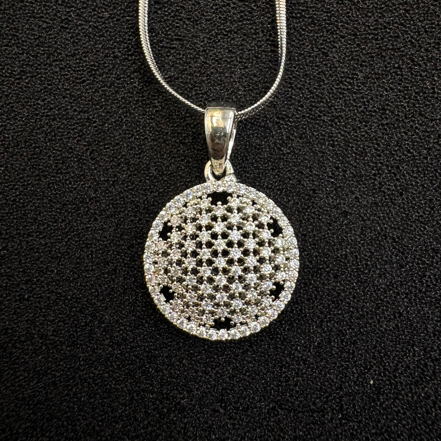 Tara Mandal Pendant set