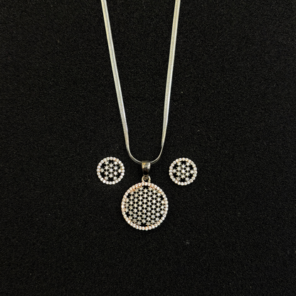 Tara Mandal Pendant set