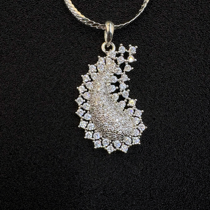Chandrika Pendant Set