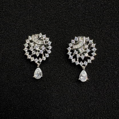 Surya Chandra Pendant Set