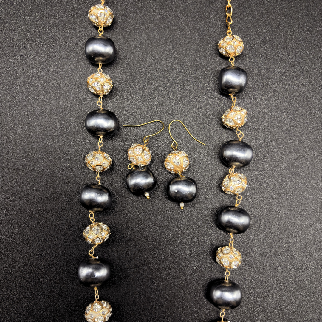 The Midnight Pearl Luxe Mala Set