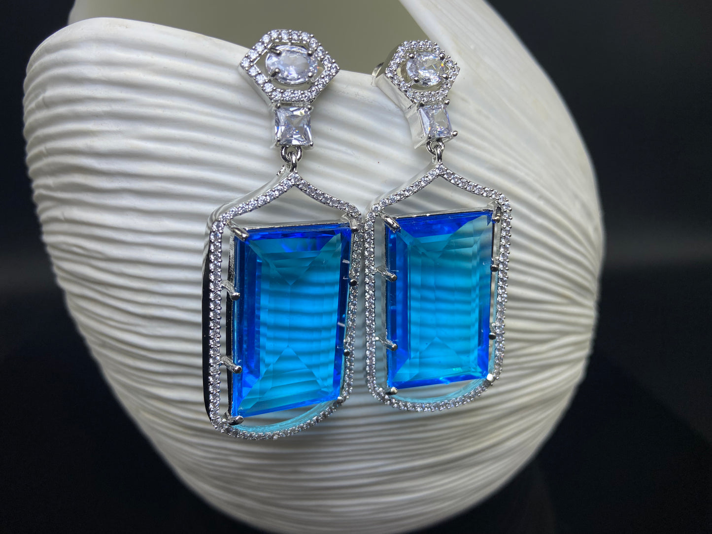 Large Blue Stone Dangler