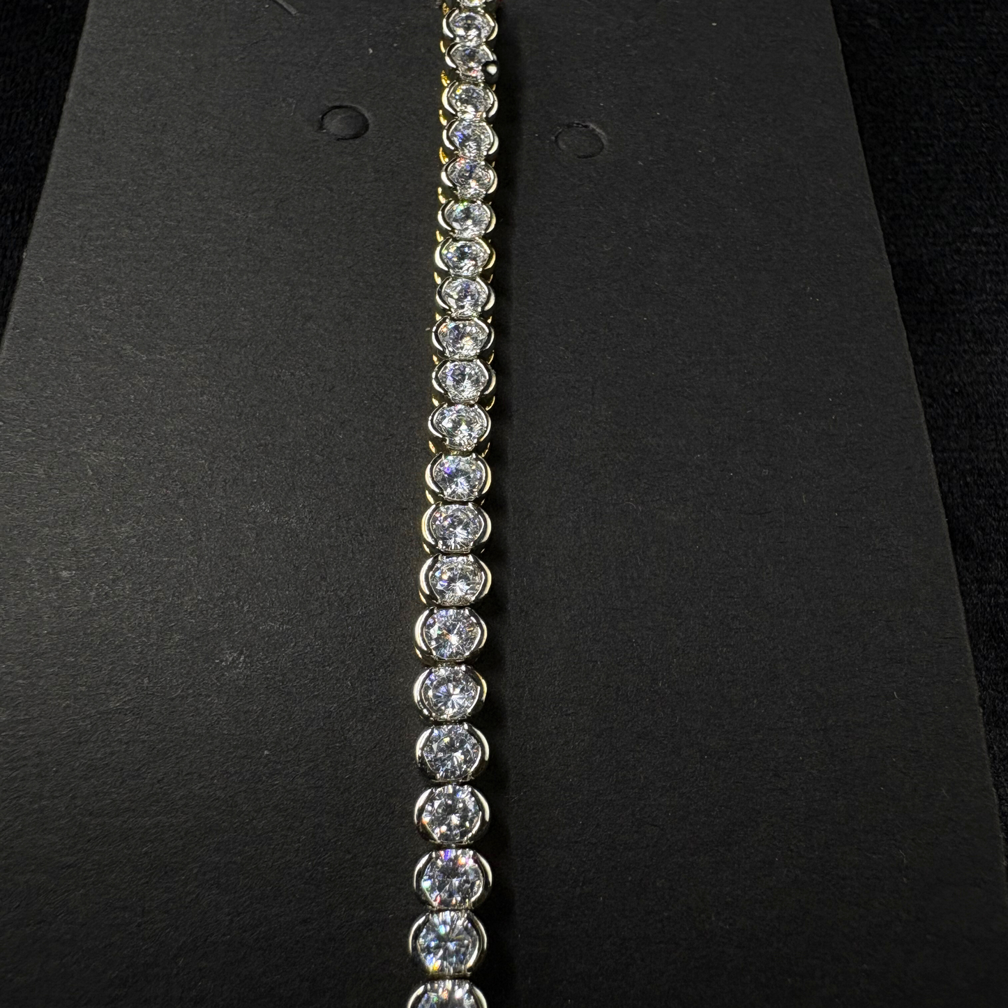Luxe Radiance Round Tennis Bracelet