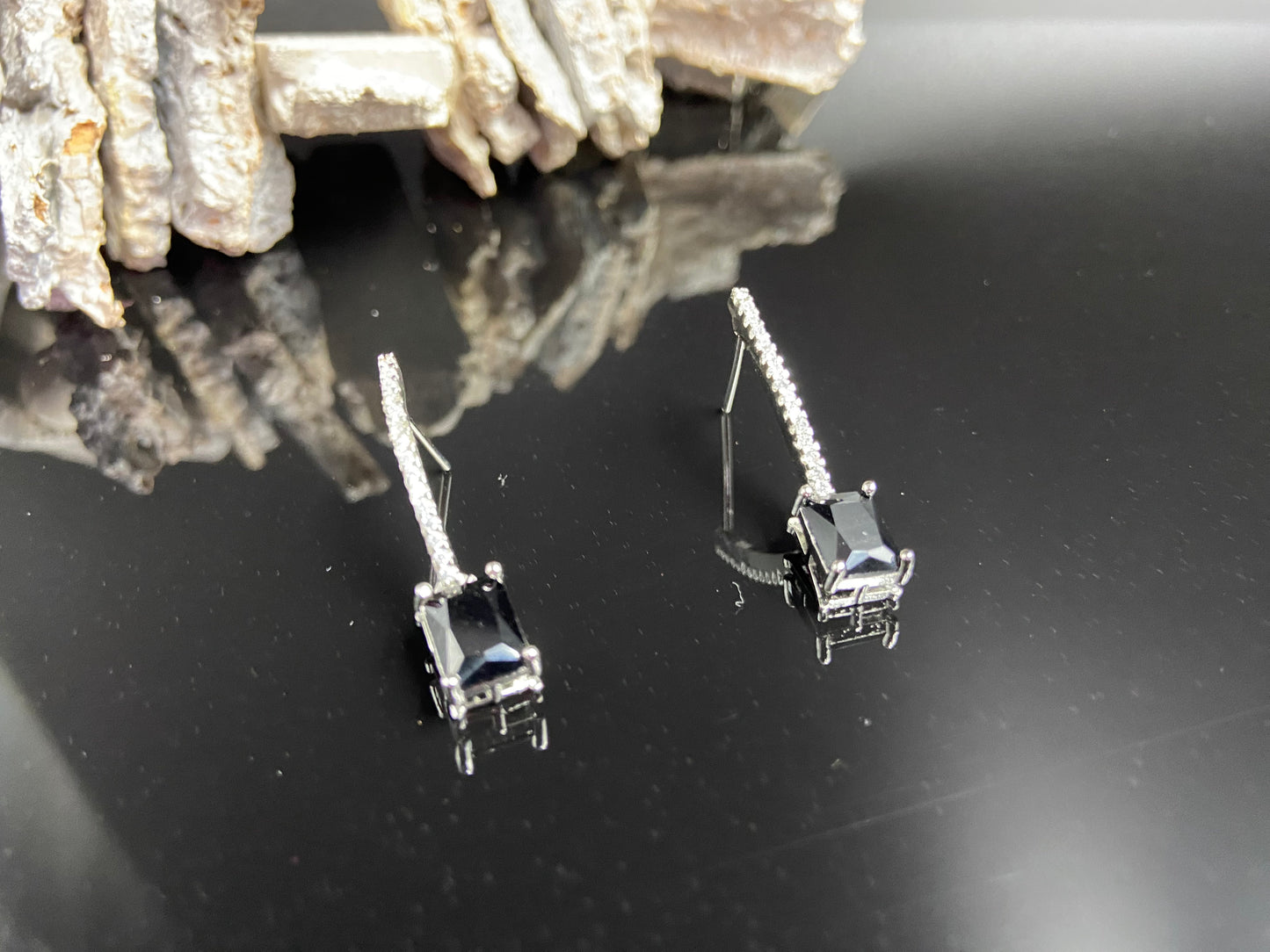 Sleek Delicate String with Black Rectangle Black Stones and AD