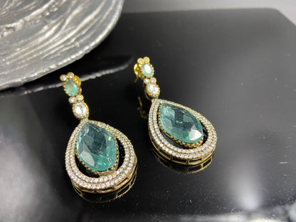 Stunning Aqua Drops set amid Victorian Polkis and AD