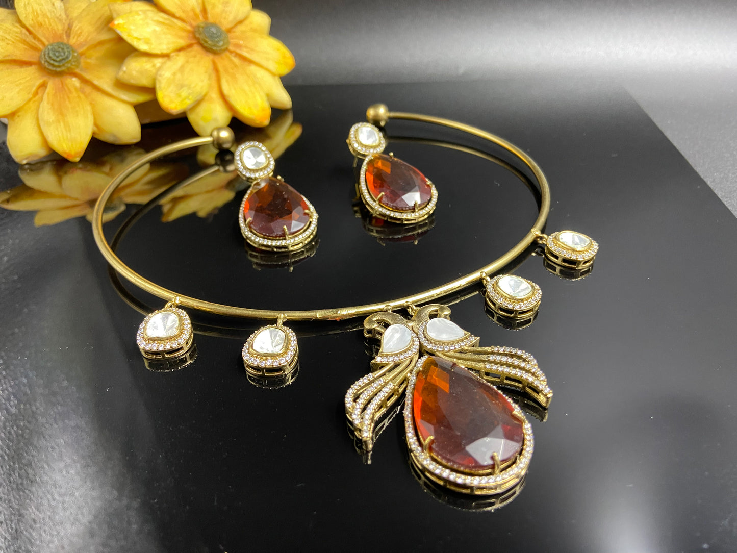 Stylish Polki Hasli Adorned with Statement Citrine Drops