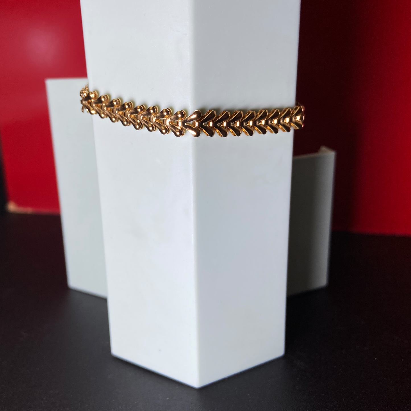 Thick V Shaped Chain Bracelet