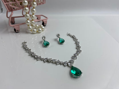 Trendy AD Marquise String with Cute Green Drop