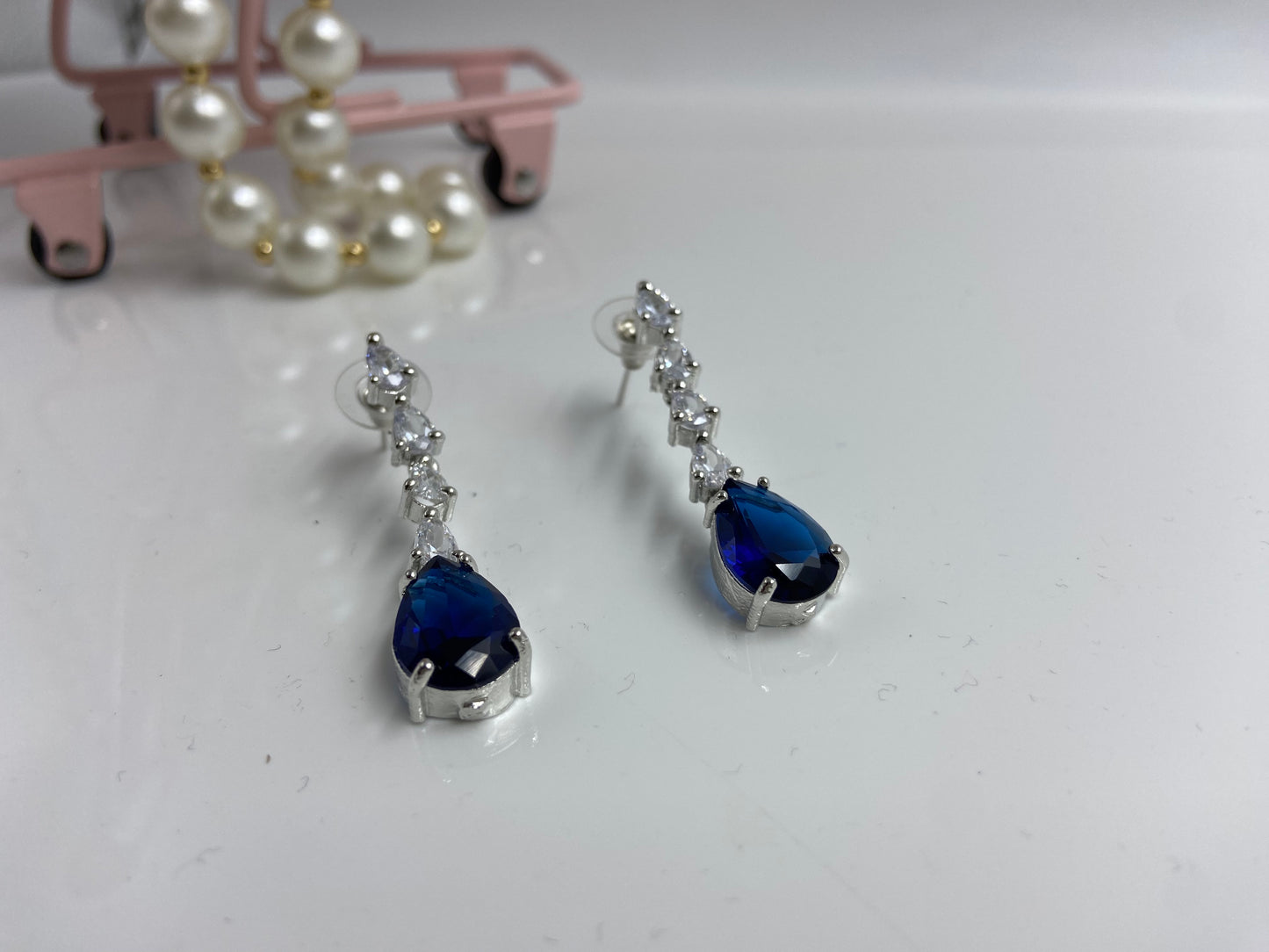 Trendy AD Marquise String with Cute Prussian Blue Drop