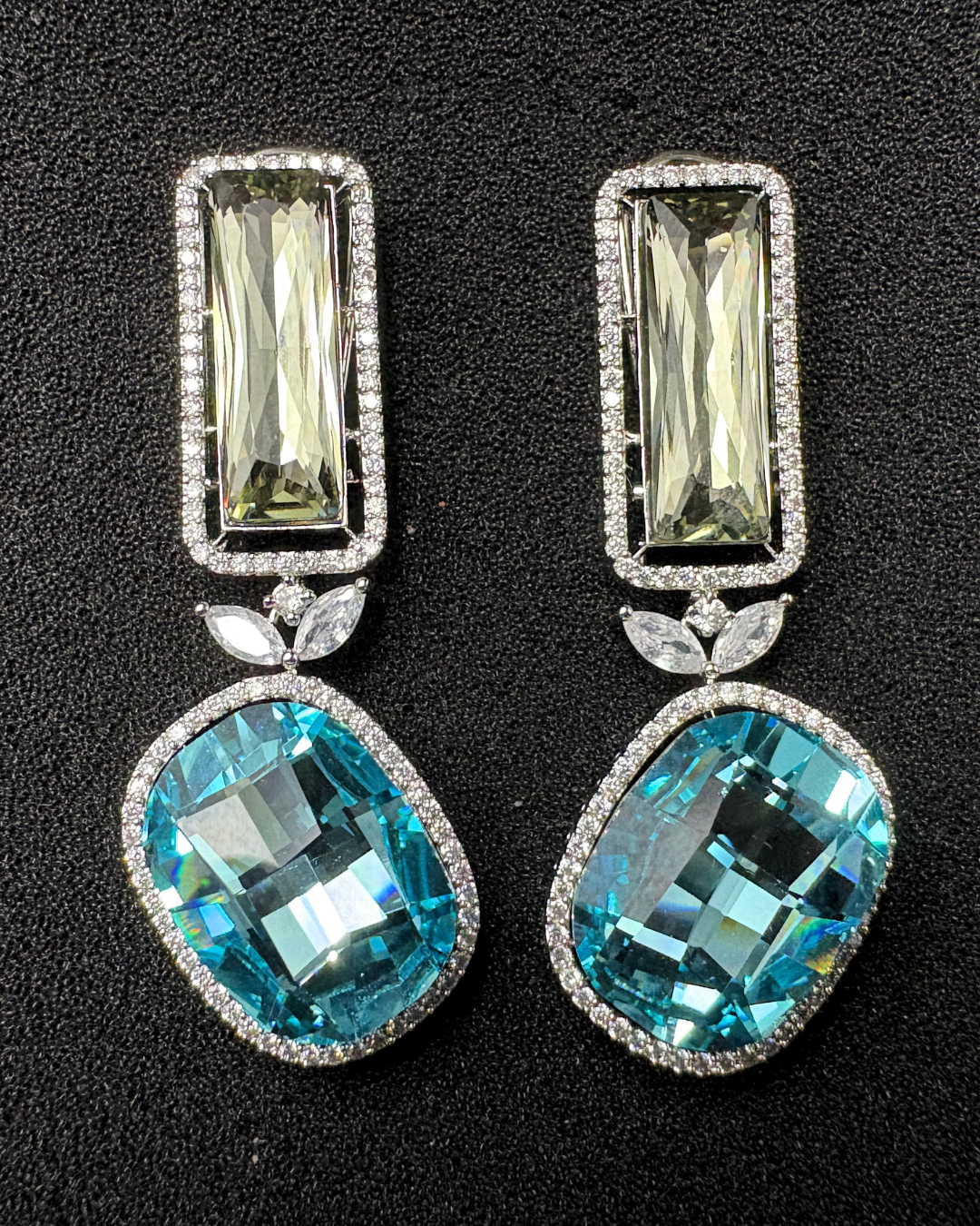 Large Swarovski Crystals studded in AD